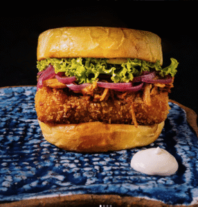 Toast de Pernil Suíno no Melaço de Cana